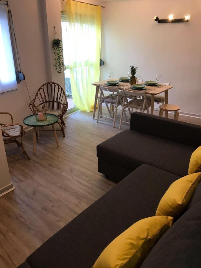 Cactus 2 Bedroom Apartment On Calle San Miguel Minutes From The Beach By Namaste Elite 토레몰리노스 외부 사진