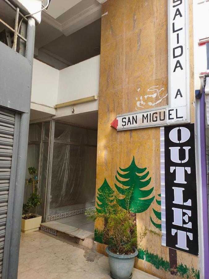 Cactus 2 Bedroom Apartment On Calle San Miguel Minutes From The Beach By Namaste Elite 토레몰리노스 외부 사진